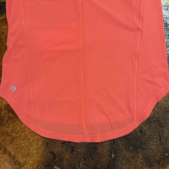 COPY - NWT Lululemon’s Sculpt Tank size 2 yellow or orange - Picture 13 of 15